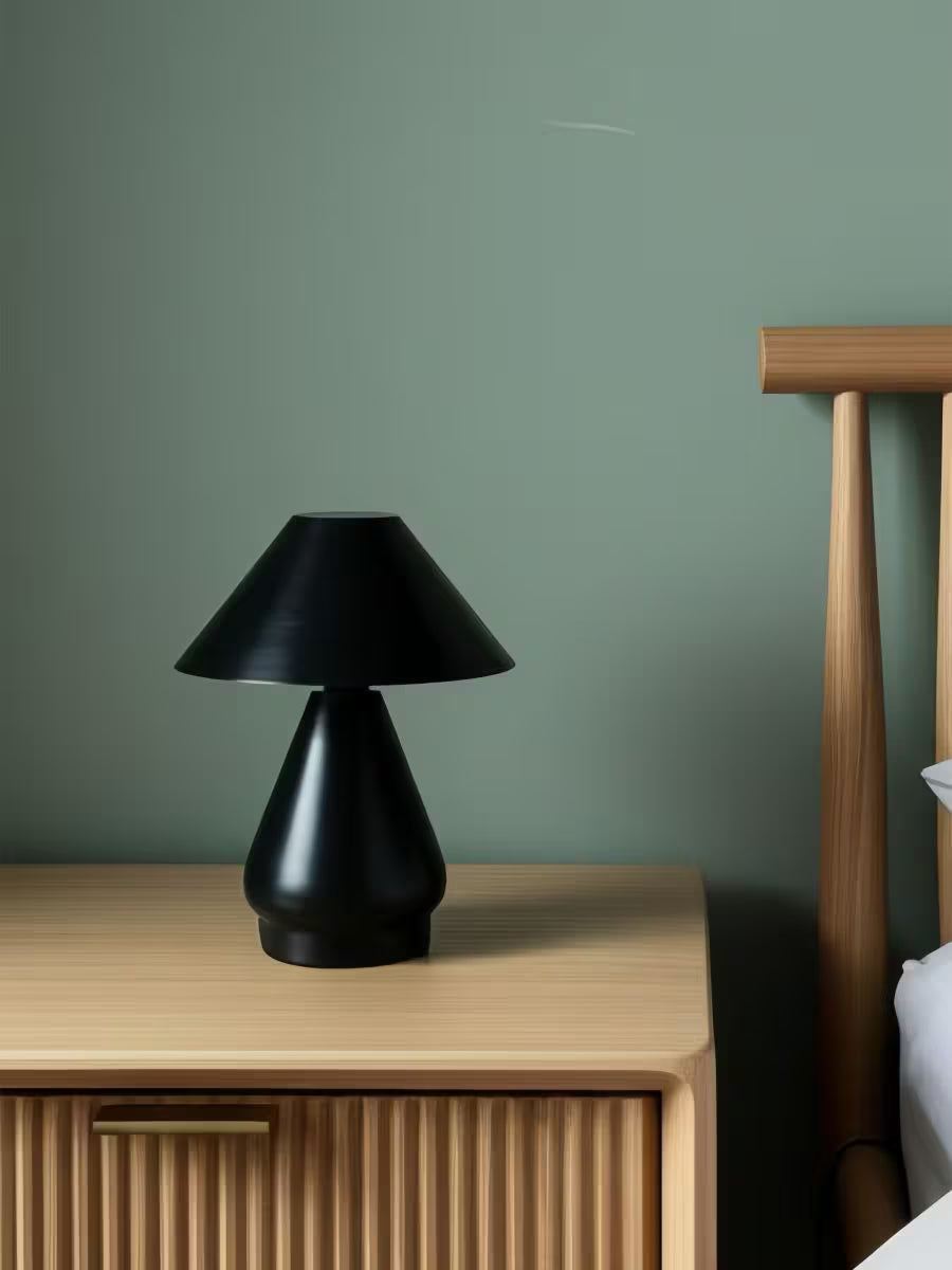 Moderne LED-Tischlampe in Rot – Dimmbare batteriebetriebene Leuchte für Wohnzimmer & Jugendzimmer
