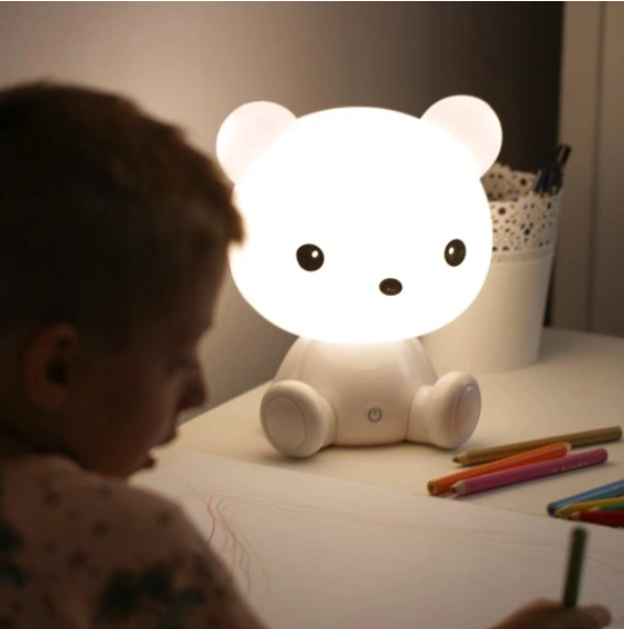 Nachtlicht Bär Kinderlampe – LED Tischlampe Steckdose Weiß 3D Dekoration