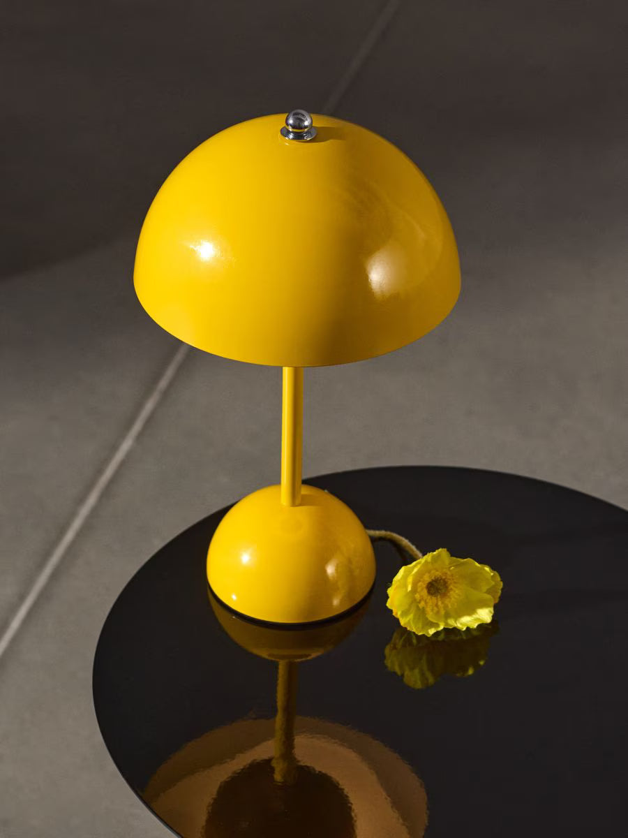 Retro Tischlampe mit USB-C – Dimmbare LED-Leuchte in Dunkelblau für Wohnzimmer & Schlafzimmer