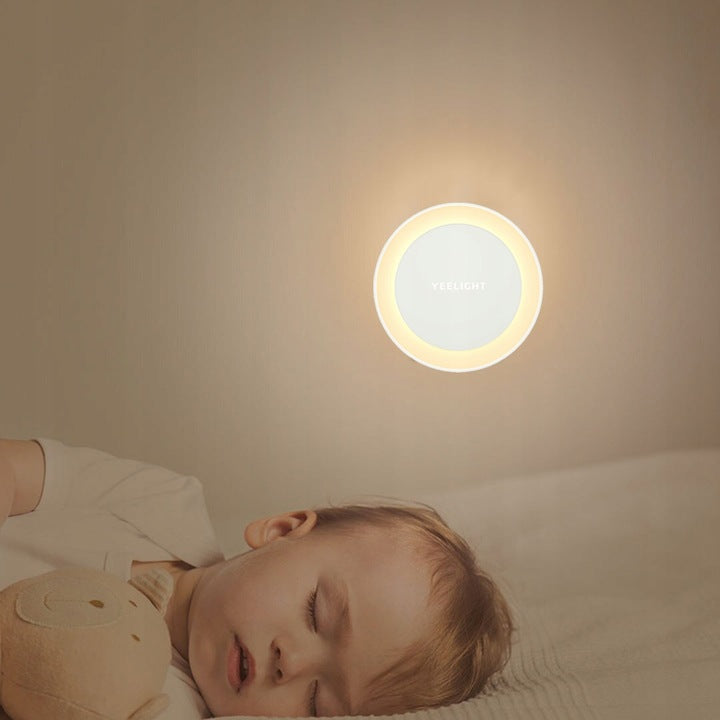 Yeelight Nachtlampe mit Dämmerungssensor – Steckdosen-Lampe 2700K, 0,5W, LED